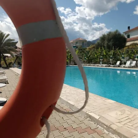 Al Borgo Village بيترا ليغوري