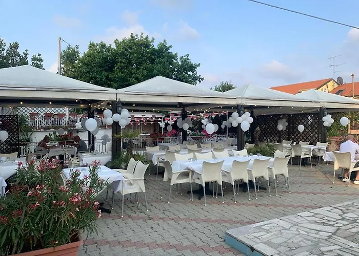 Al Borgo Village 3* بيترا ليغوري