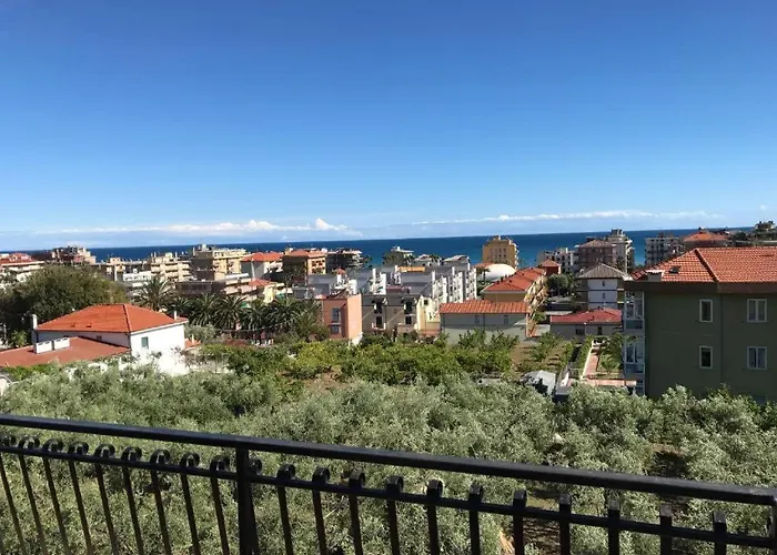 Al Borgo Village Apartahotel Pietra Ligure